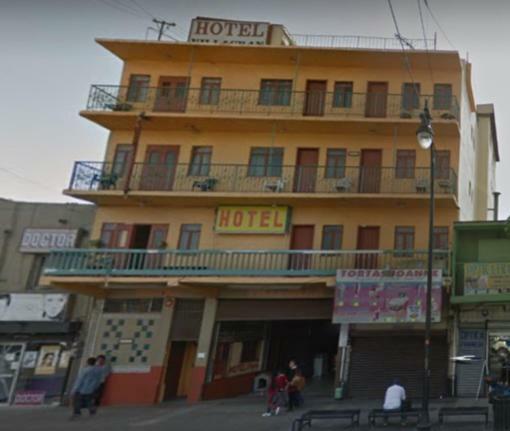 Hotel Villagran 提华纳 外观 照片